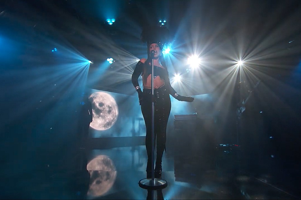 Kali Uchis Performs Moonlight On Jimmy Kimmel Live Pm Studio World