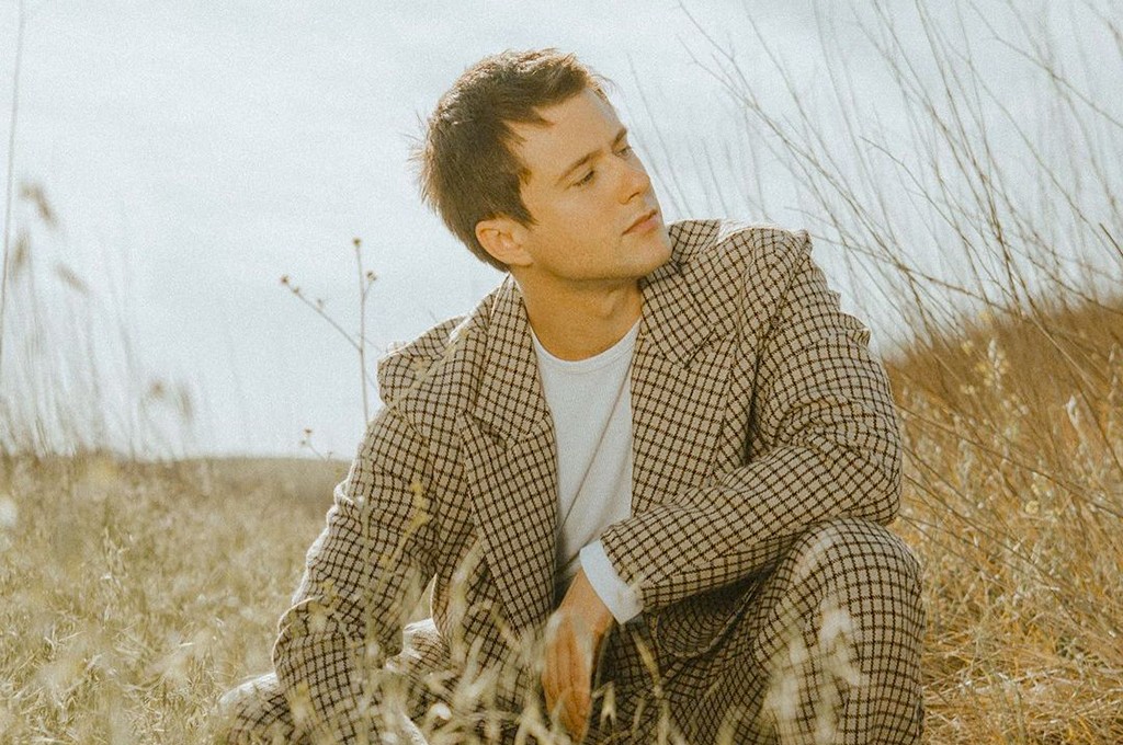 Stream Alec Benjamin - Pretending by Ray