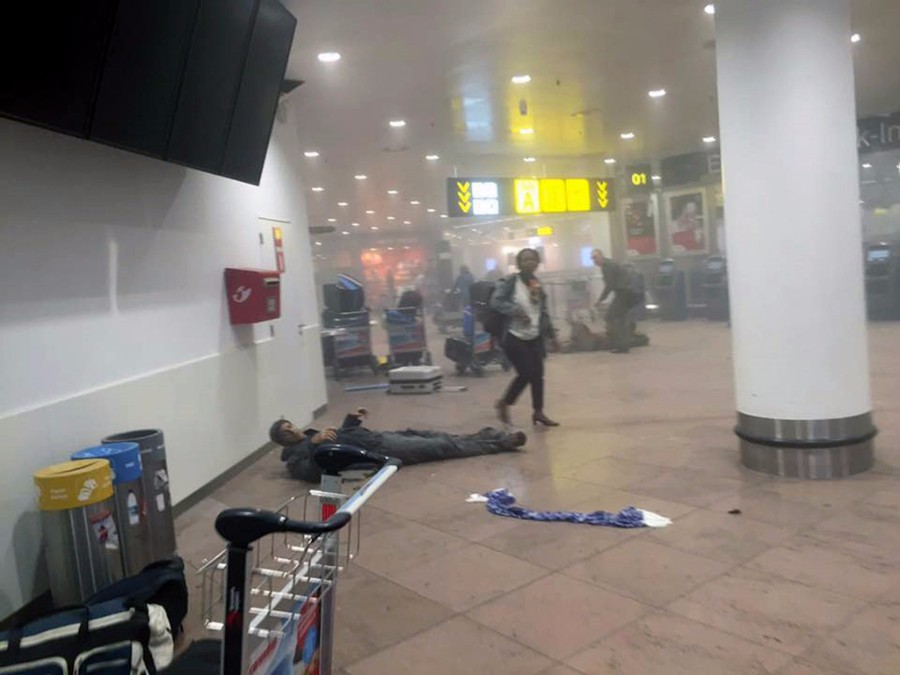 Brussels Airport And Subway Attacks Kill At Least 30 In Belgium Isis Claims Responsibility ベルギー ブリュッセル国際空港 市内地下鉄で連続爆発 30人死亡 Pm Studio World Wide News