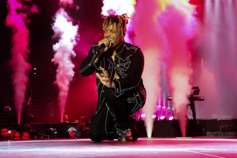 Juice WRLD Premieres New Music Video for “Fast”, Performs “Hear Me