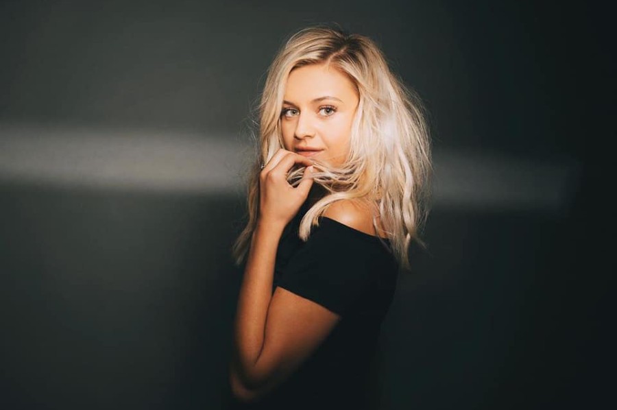 I don t want to go to the club song Kelsea Ballerini Unveils New Song Club Pm Studio World Wide Music News