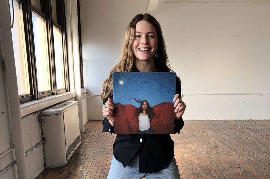 Maggie rogers heard it in a past life world tour Maggie Rogers Releases Debut Album Heard It In A Past Life Streaming Pm Studio World Wide Music News