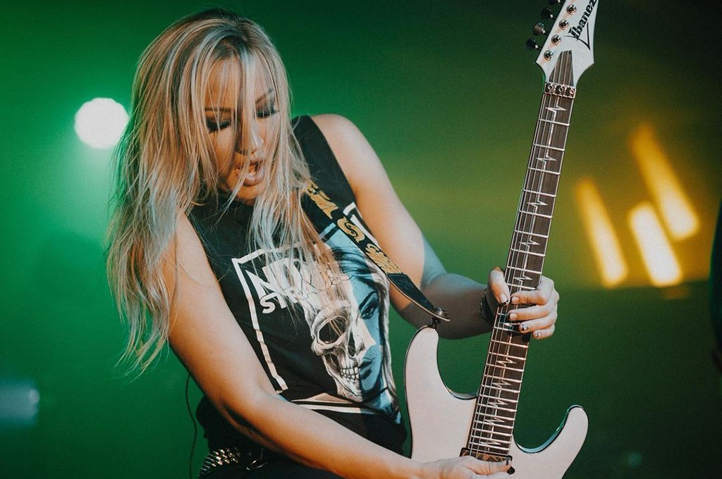 Nita Strauss Releases New Song “the Golden Trail” Featuring Anders