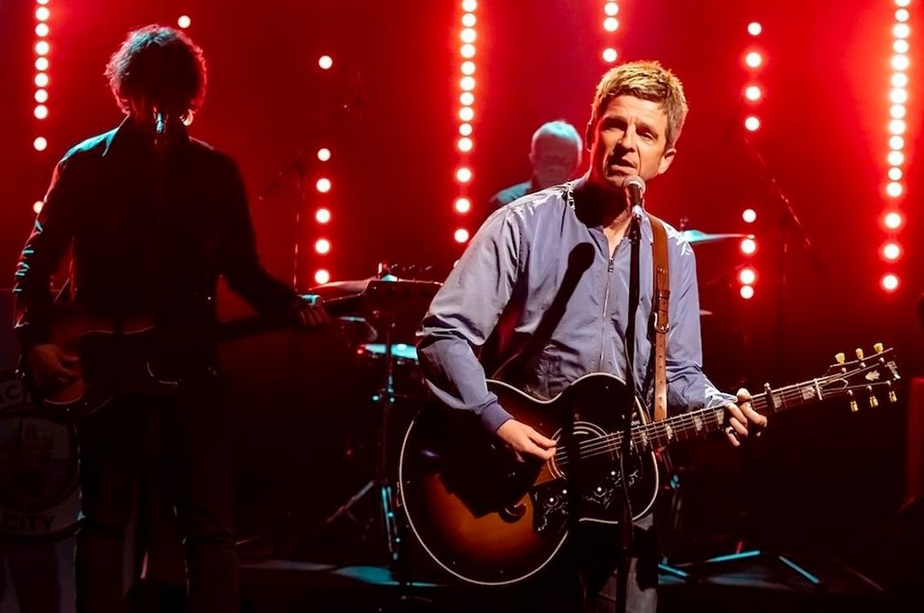 Noel Gallagher's High Flying Birds Releases New Song “Flying On