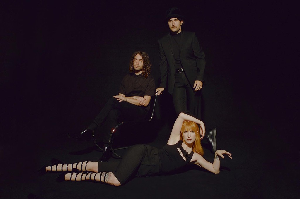 Paramore Releases New Song “C'est Comme Ça” - pm studio world wide music  news