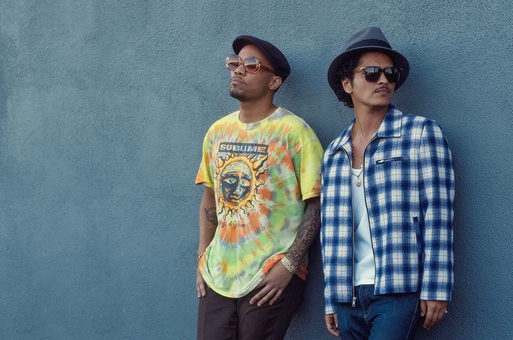 Bruno Mars, Anderson .Paak's Silk Sonic Drop New 'Skate' Video