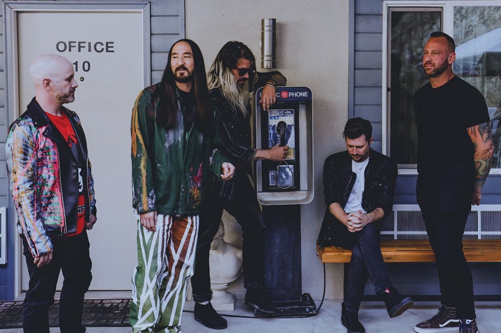 DJ Steve Aoki Brings Gold to One Piece with New Track - The Good Men Project