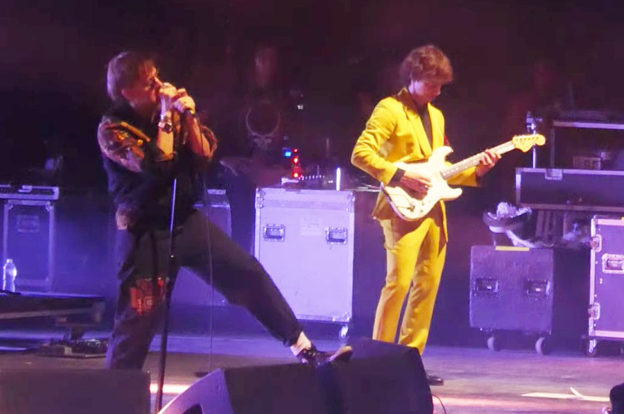 King Princess brings out Julian Casablancas at New York show to play The  Strokes' You Only Live Once