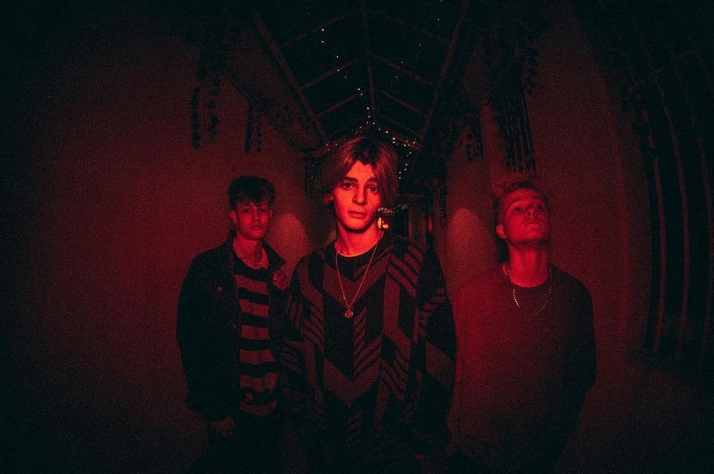 The Tyne Releases New Song SEWN SHUT Pm Studio World Wide Music News